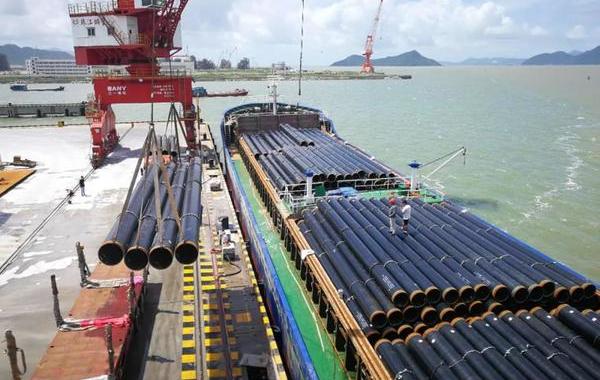 Steel pipes
