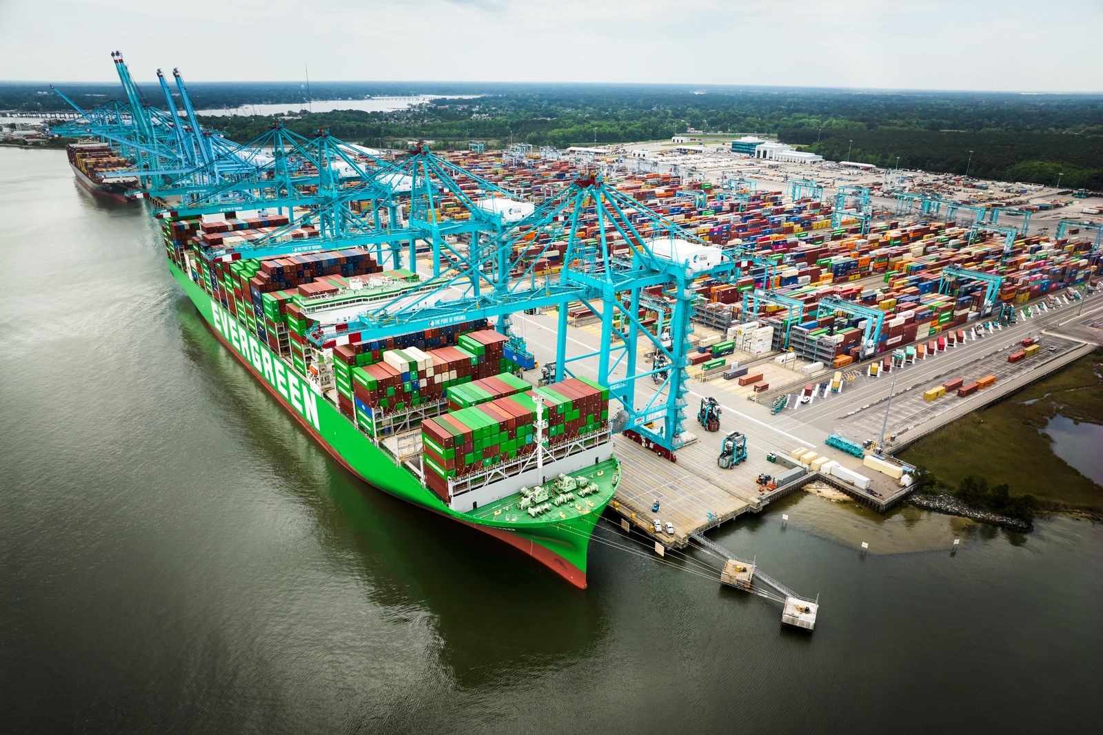 CSX adds Indianapolis route to Virginia port service