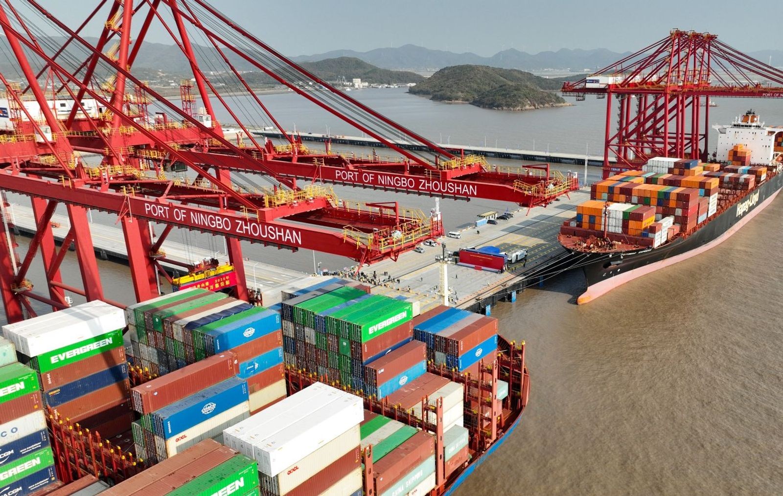 Latest storm brings fresh delays to Shanghai, Ningbo port operations