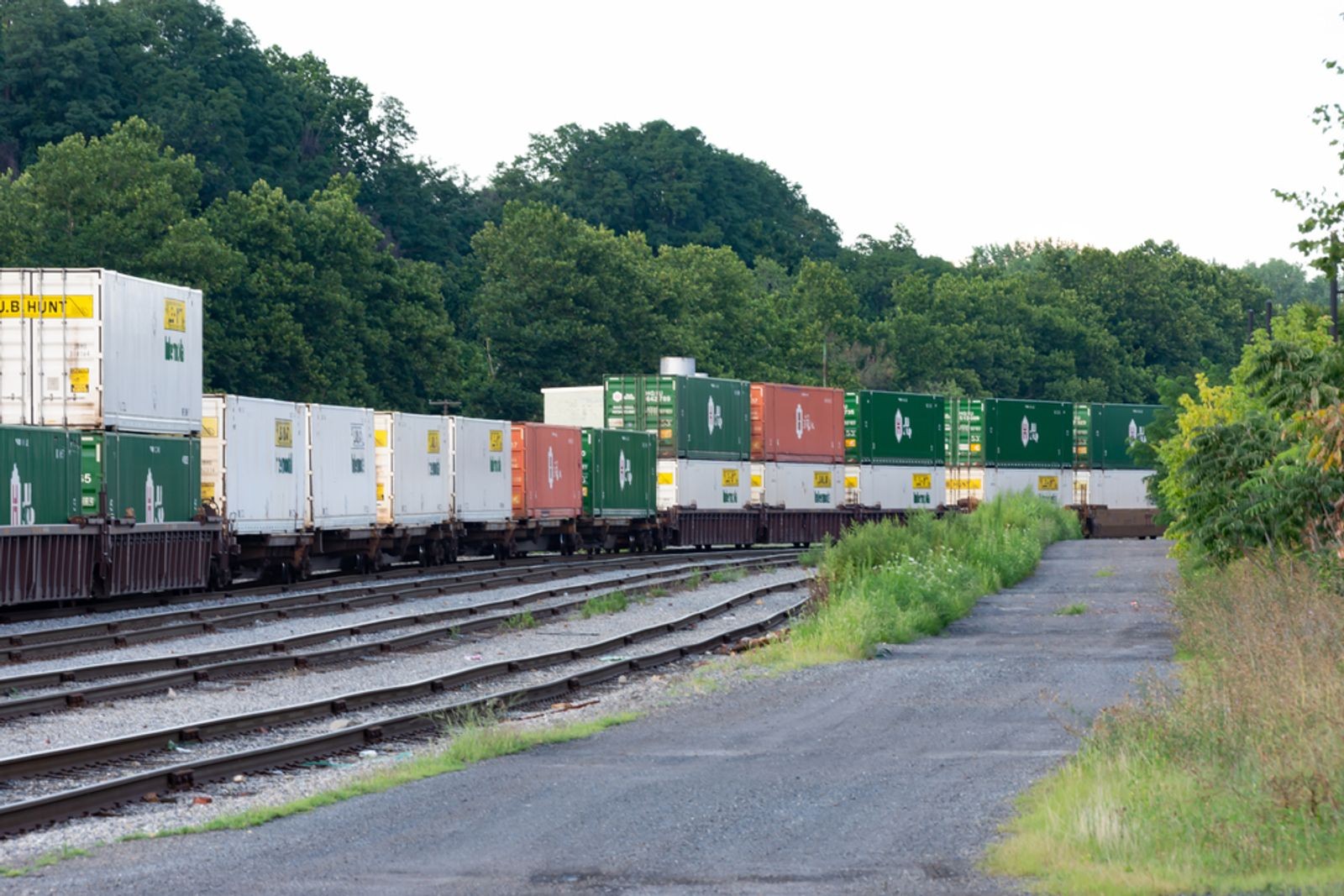 Railroads eager to raise intermodal rates as market dynamics shift